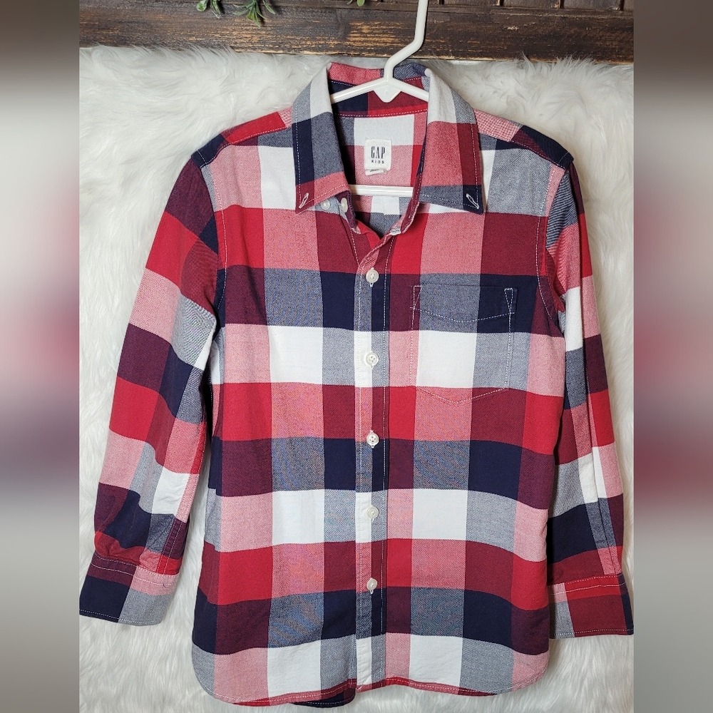 GAP Multicolor Plaid Button-Up Shirt